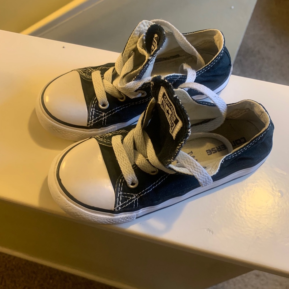 Converse kids shoes